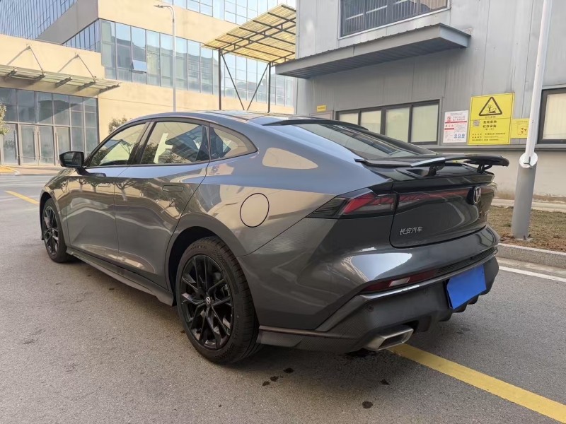 徐州25年長安汽車UNI8