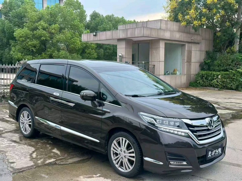 平顶山18年本田艾力绅2