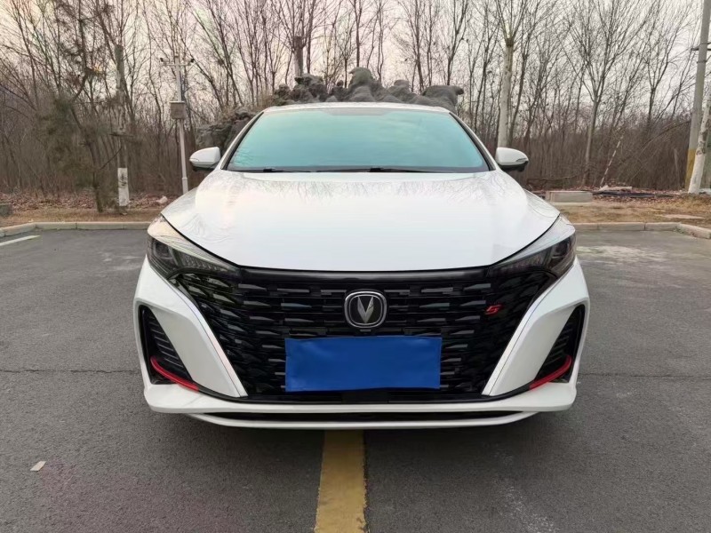 徐州23年長安汽車逸動1