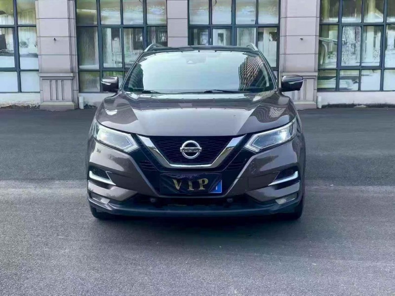 龙岩21年日产逍客1