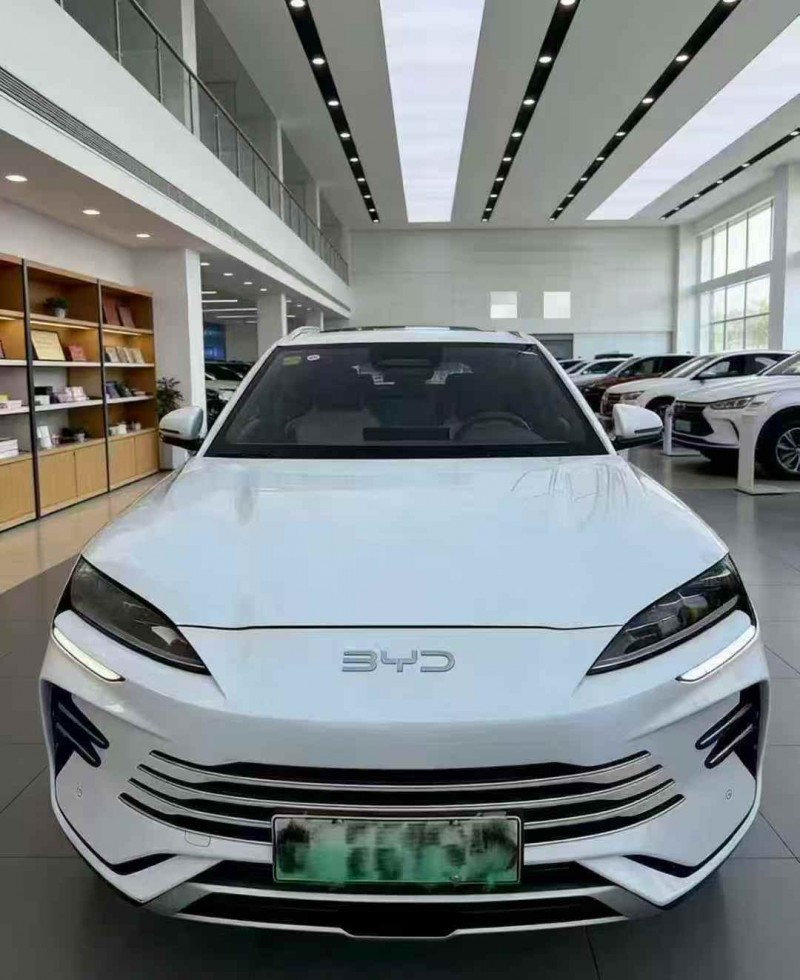 承德26年比亞迪宋1