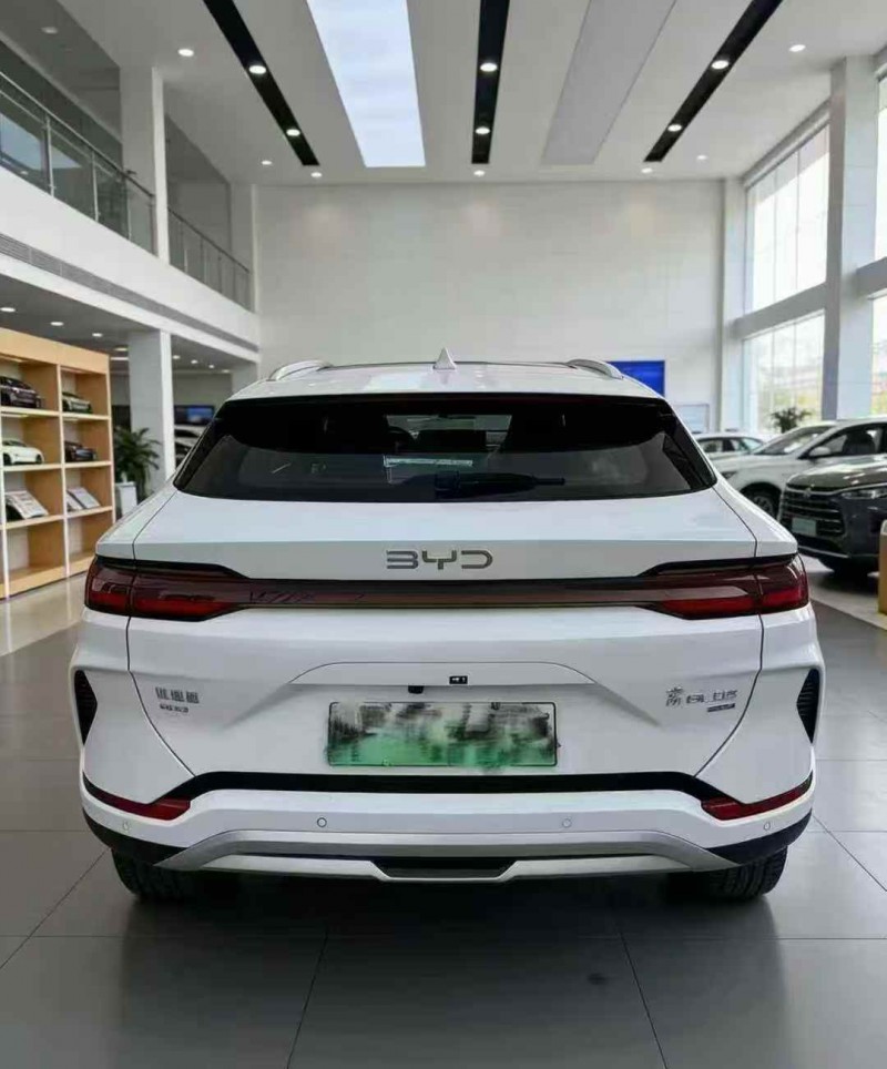 承德26年比亞迪宋8