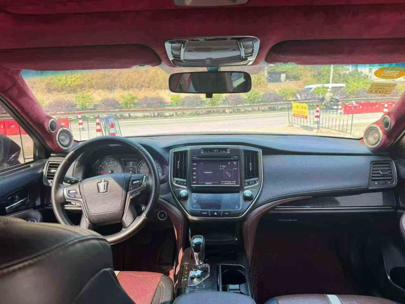 北海17年丰田皇冠4