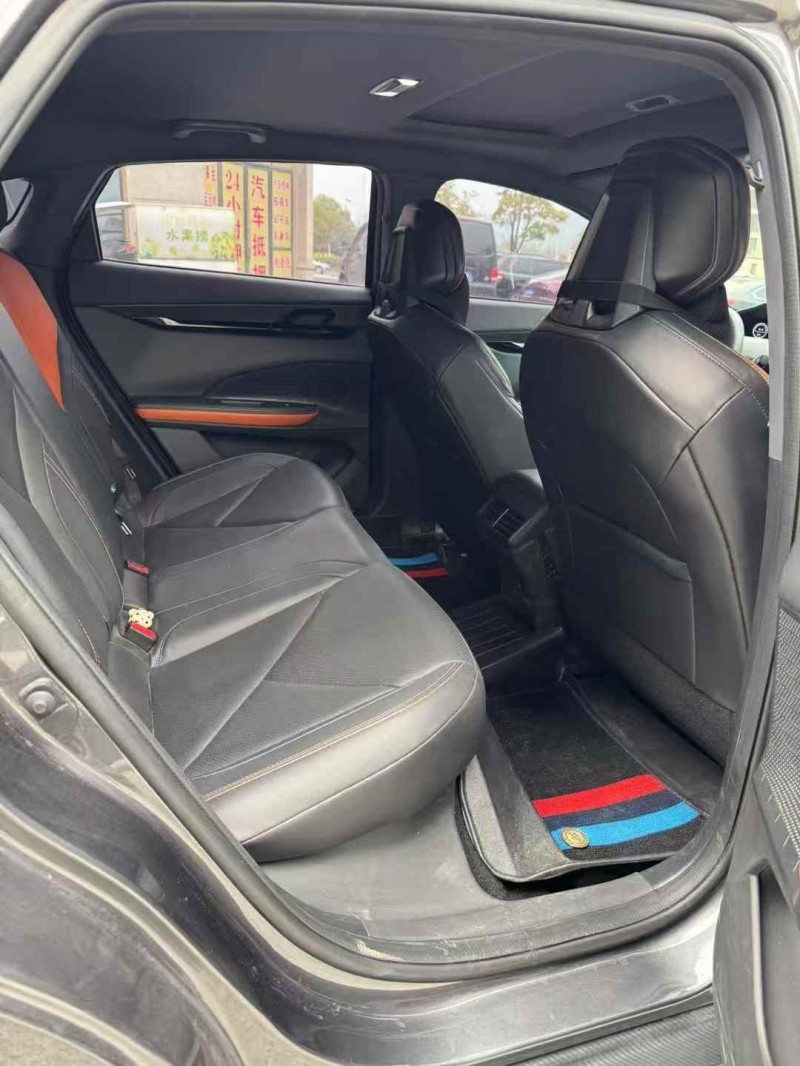 吉安23年長安汽車UNI4