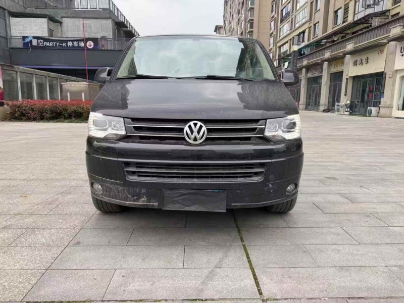 吉安16年大众凯路威1