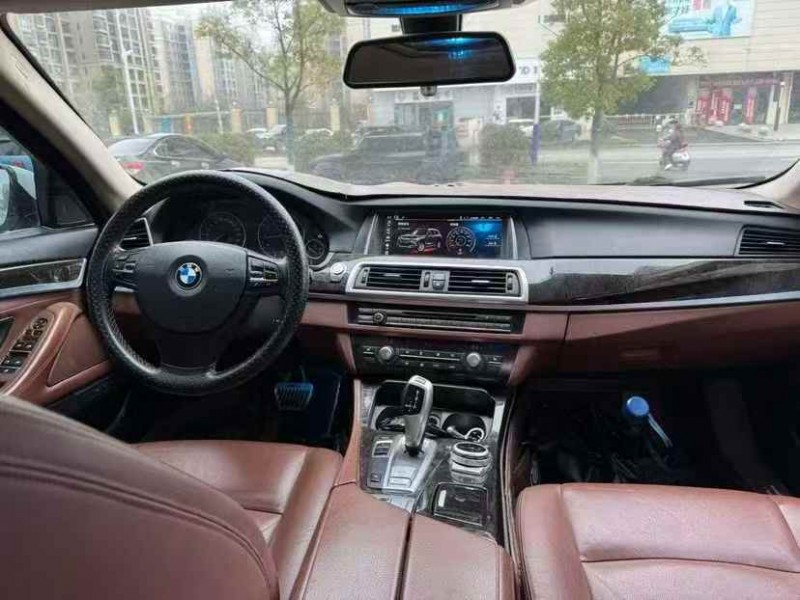 吉安15年宝马5系7