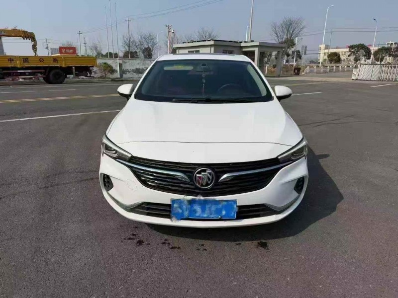 连云港20年别克威朗1