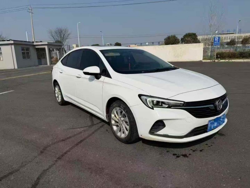 连云港20年别克威朗3