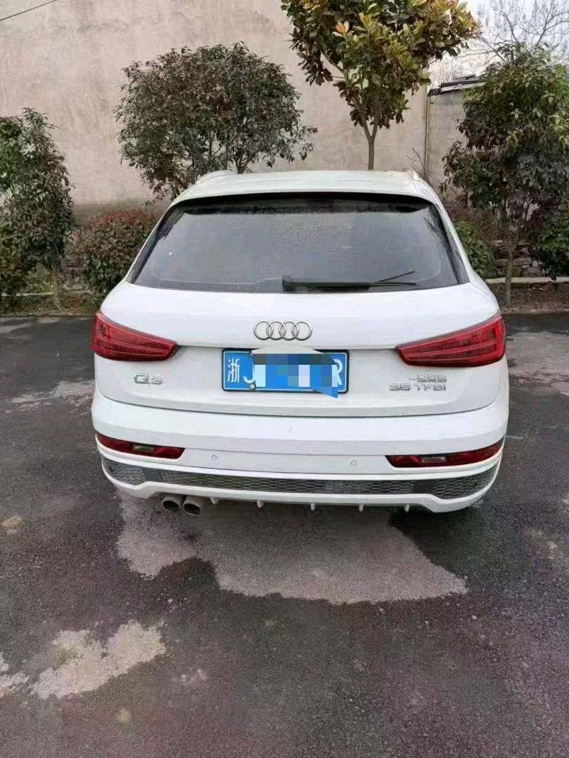 阜陽19年奧迪Q34