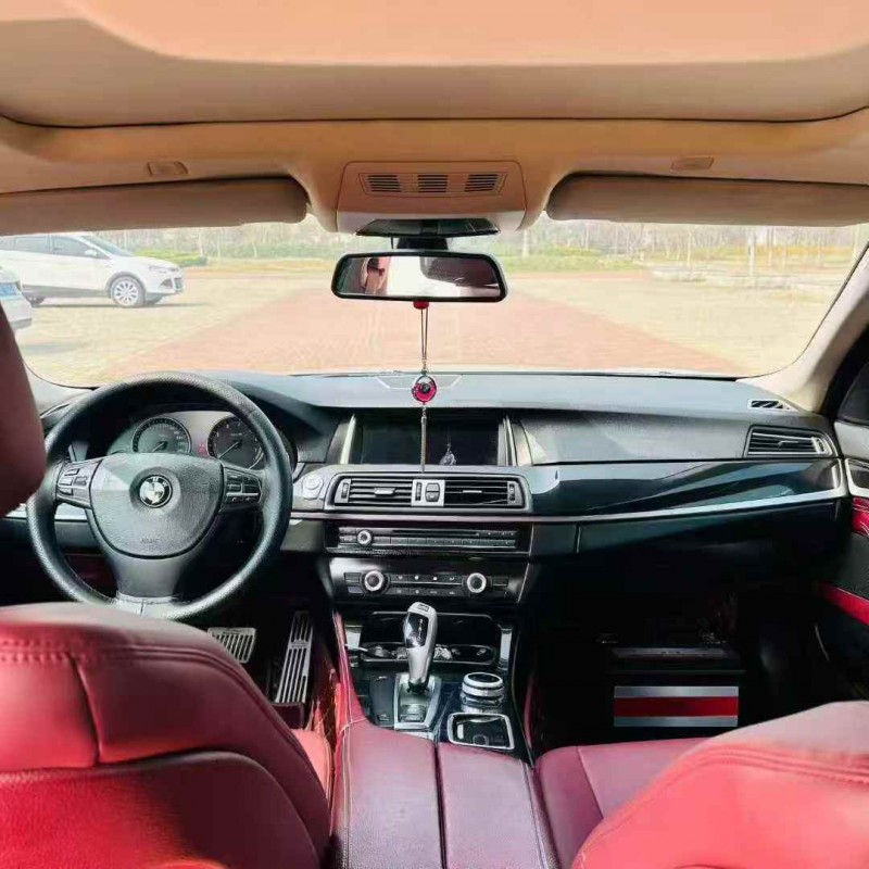 东营11年宝马5系7