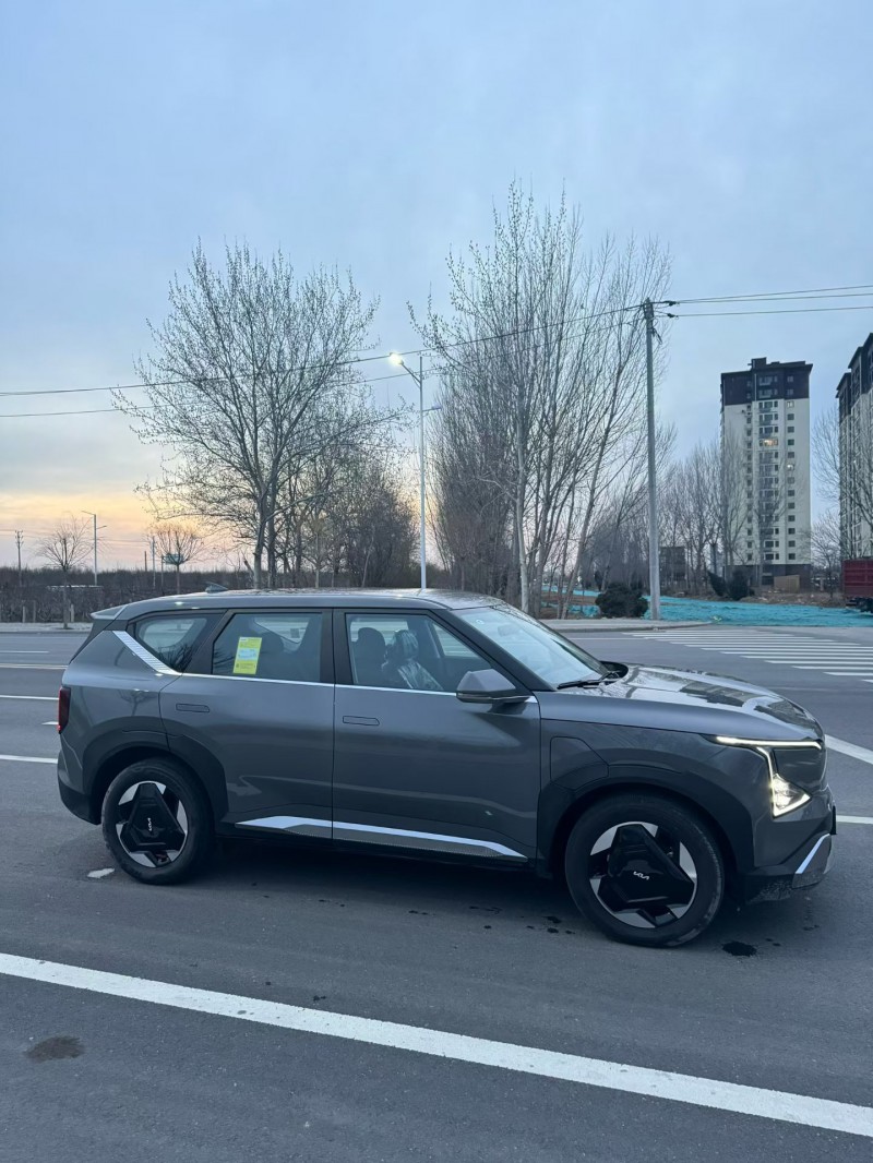 邯郸26年起亚EV53