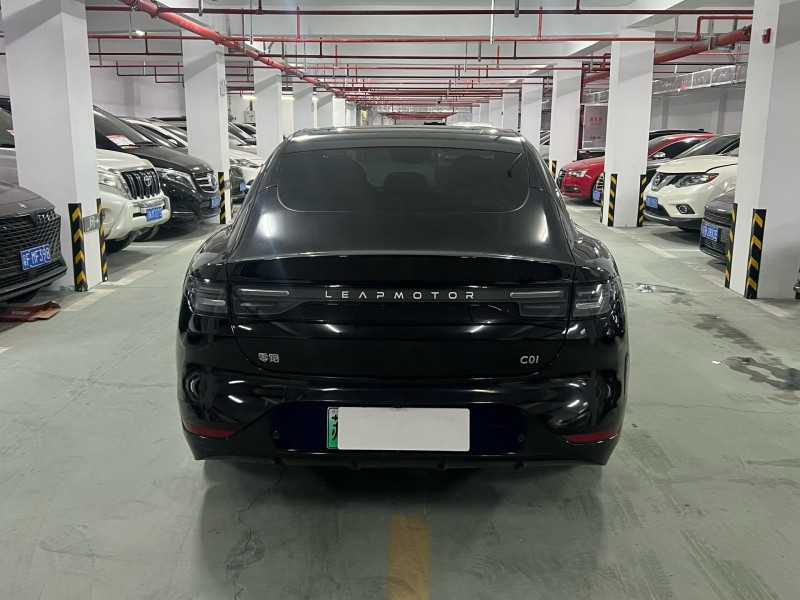 宿遷23年零跑汽車C019