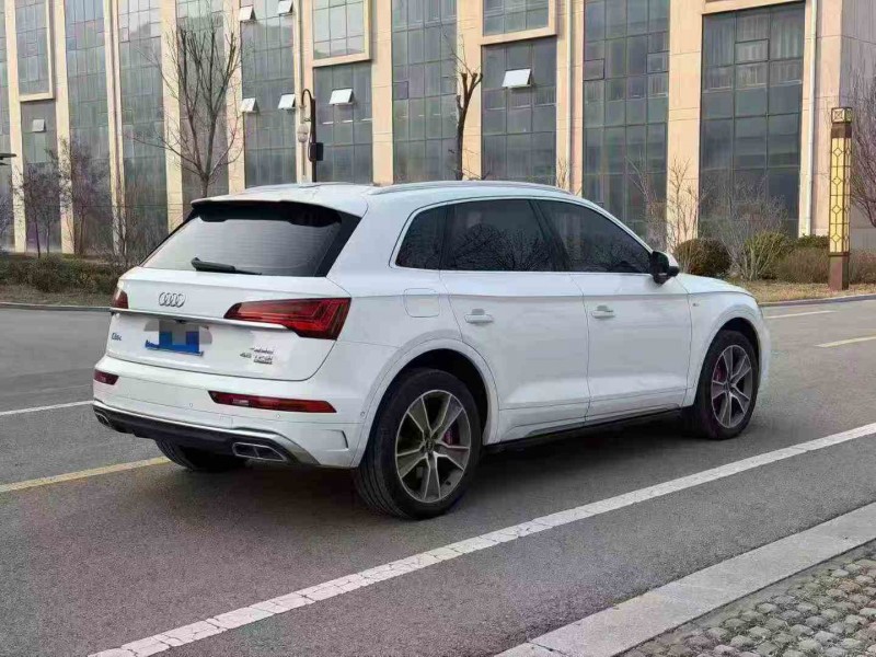 东营22年奥迪Q56