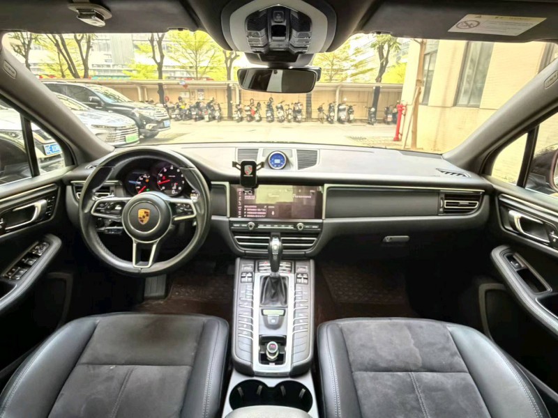 佛山21年保时捷Macan8