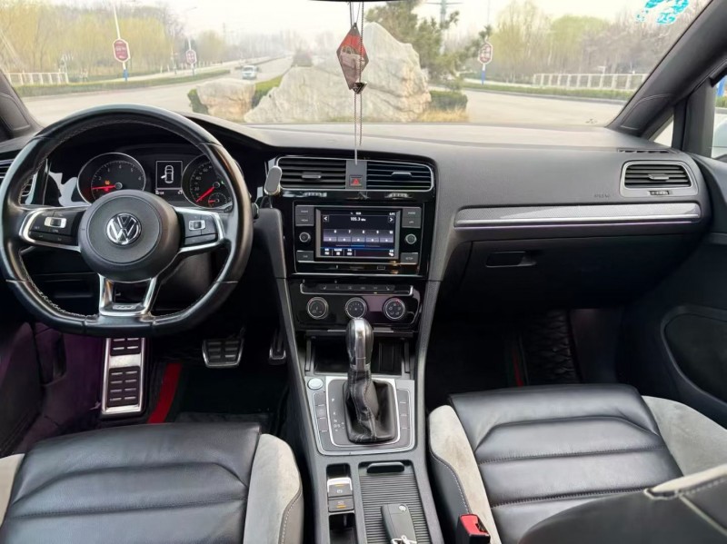 聊城18年大众高尔夫5