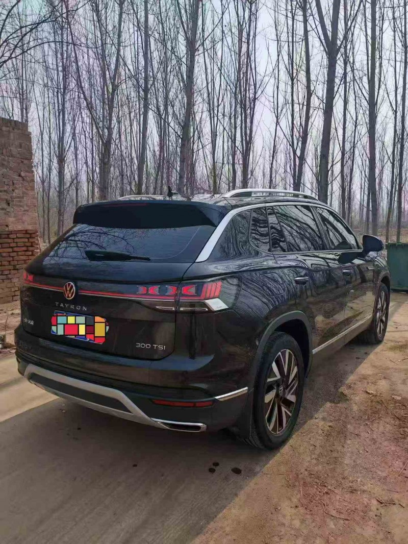 石家庄25年大众探岳9