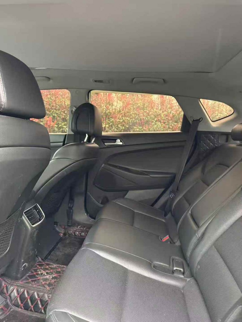 宜昌18年现代途胜6