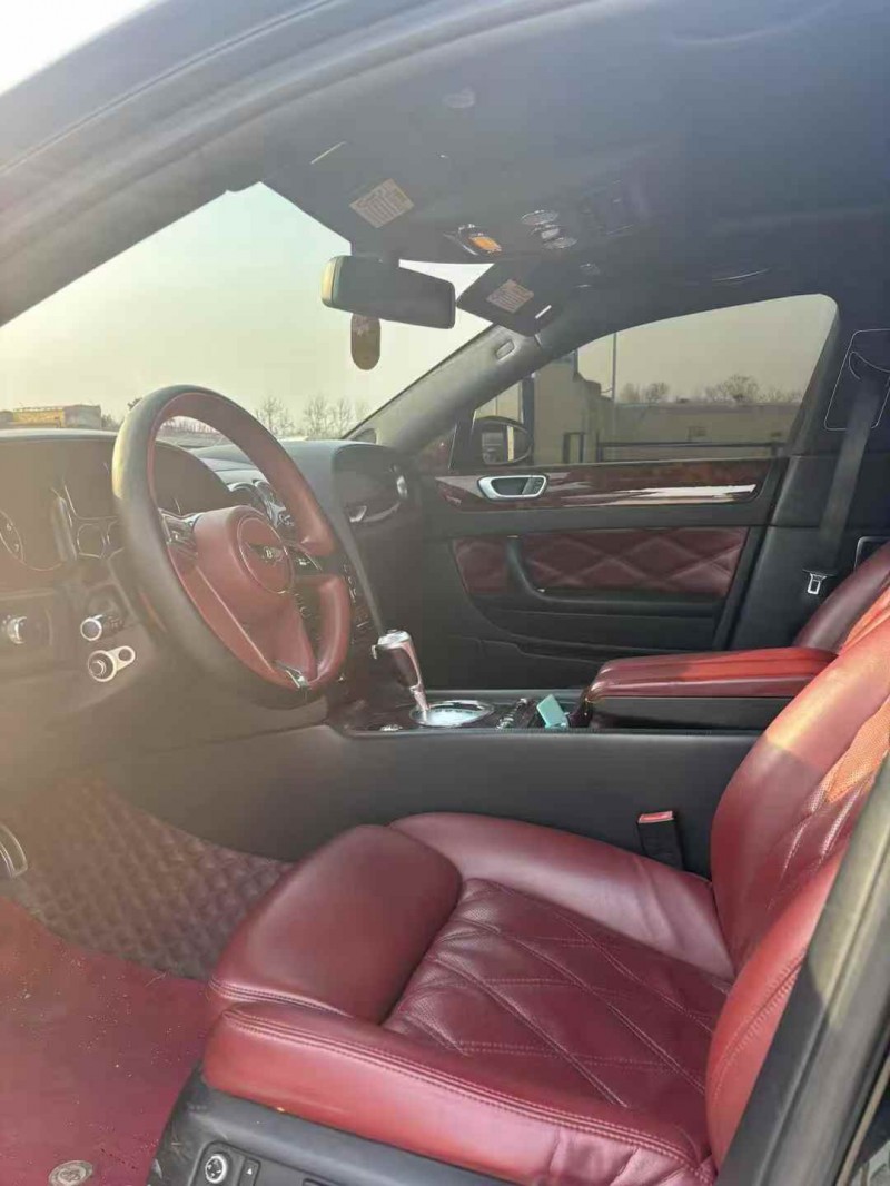 枣庄10年宾利飞驰6