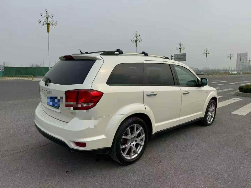 淄博14年道奇酷威9