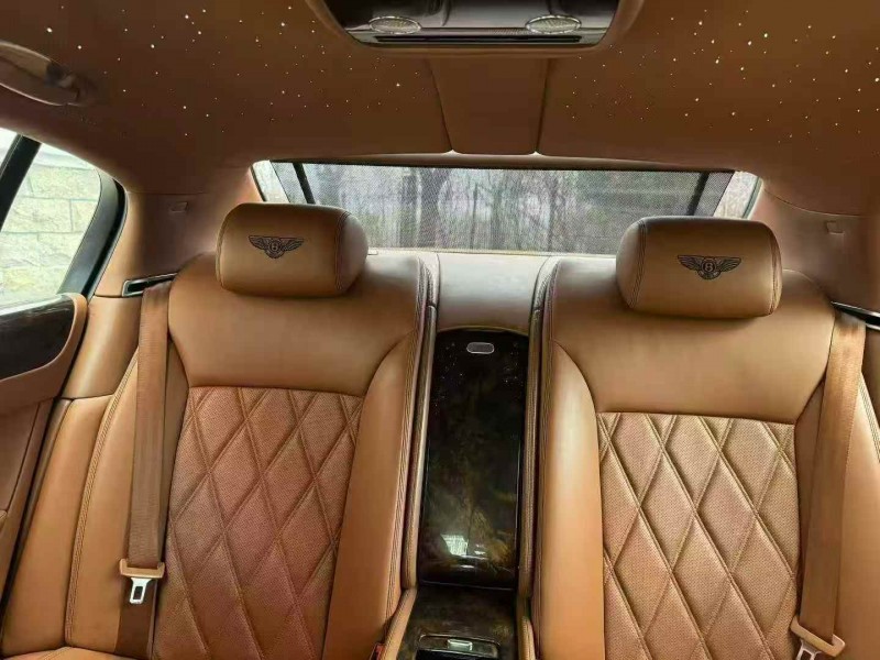 枣庄11年宾利飞驰6