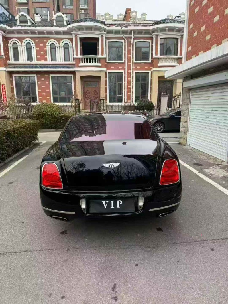 枣庄11年宾利飞驰9