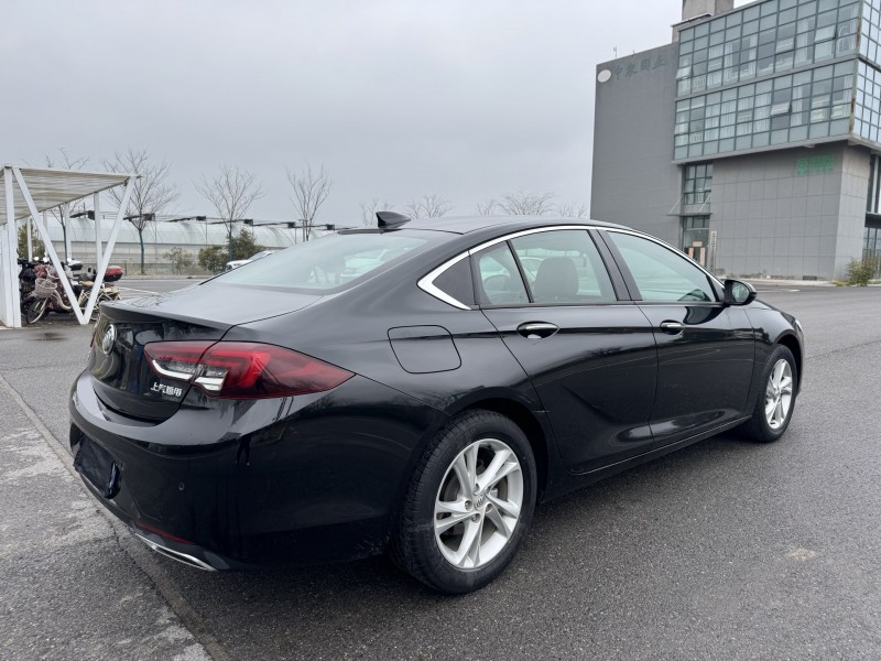 盐城22年别克君威5