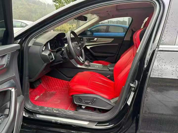 安顺19年奥迪A6L4