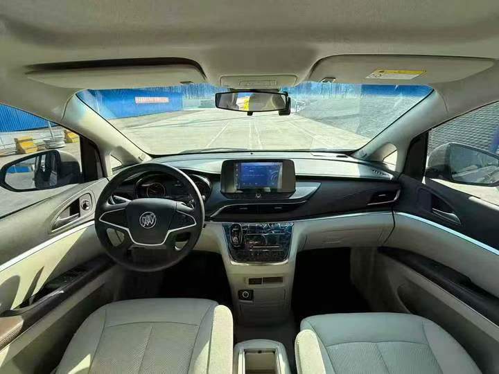 东营22年别克GL86