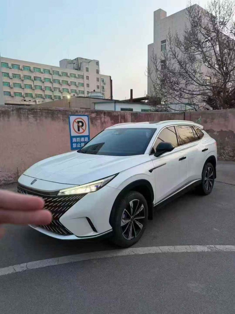 济南23年荣威RX52