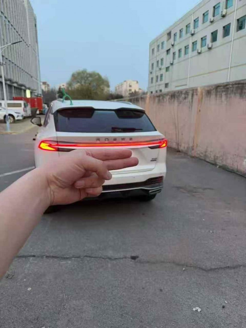 济南23年荣威RX56