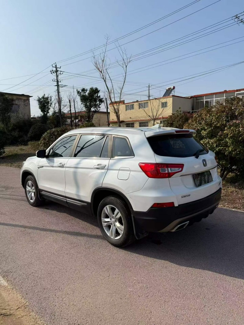 枣庄18年长安汽车CS757