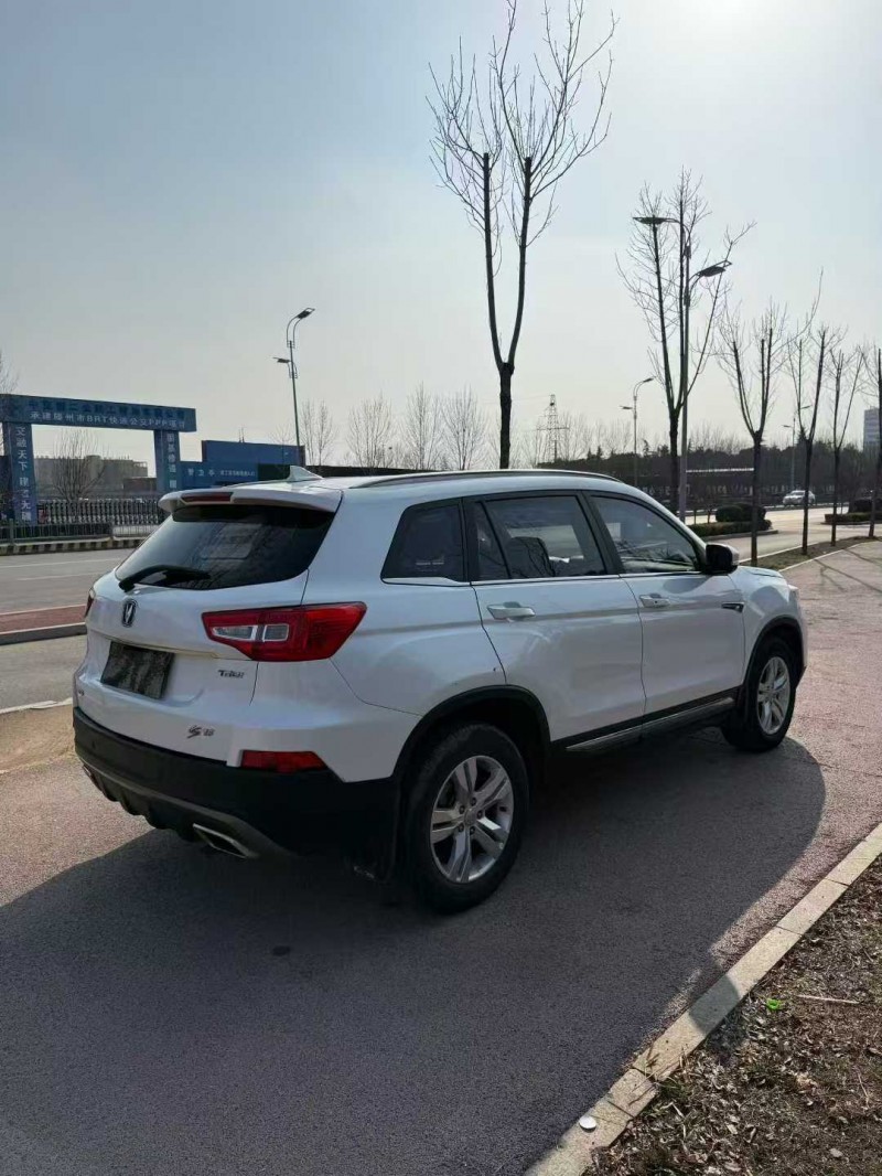 枣庄18年长安汽车CS758