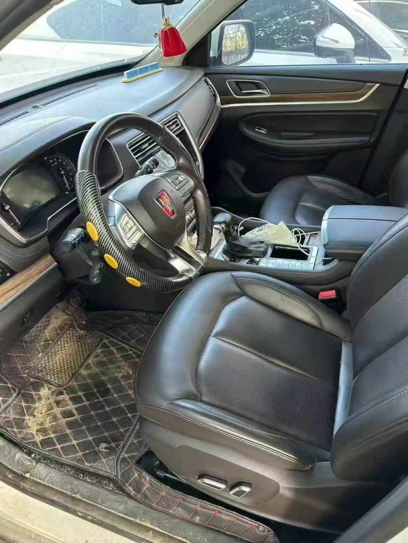 南寧22年榮威RX83