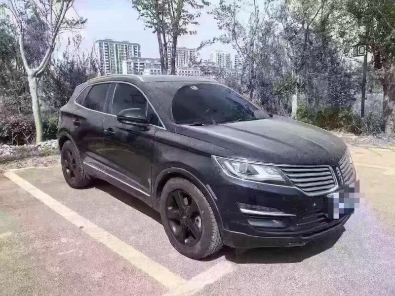 菏澤17年林肯MKC2