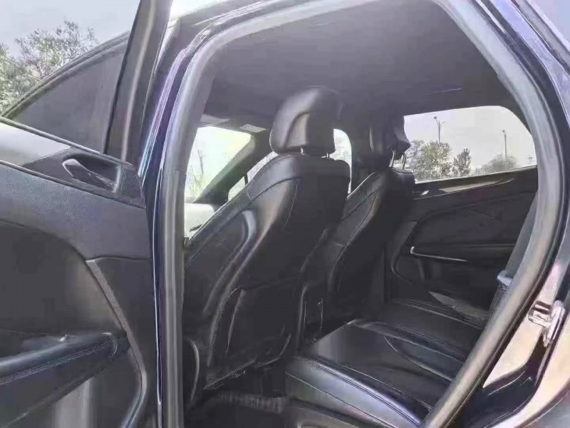 菏澤17年林肯MKC4