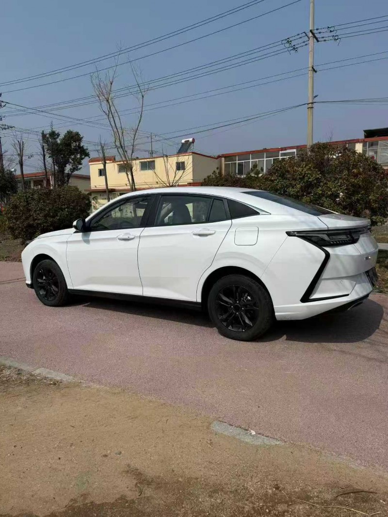 棗莊25年東風奕炫7