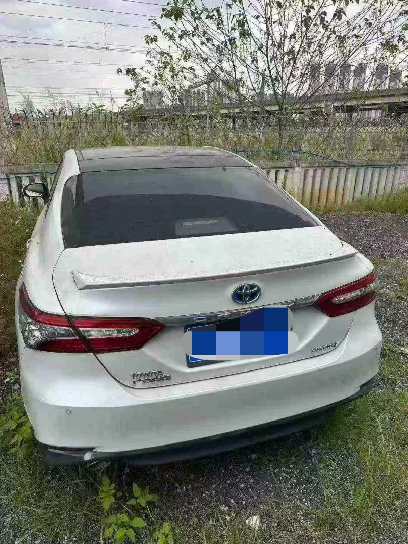 广州19年丰田凯美瑞9