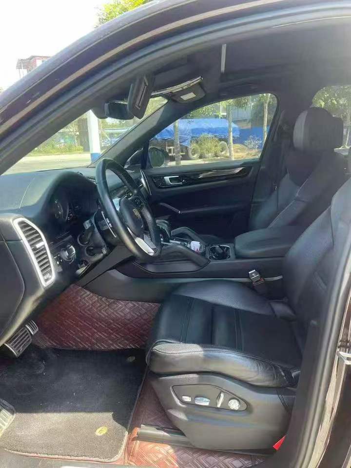 珠海19年保時捷卡宴3