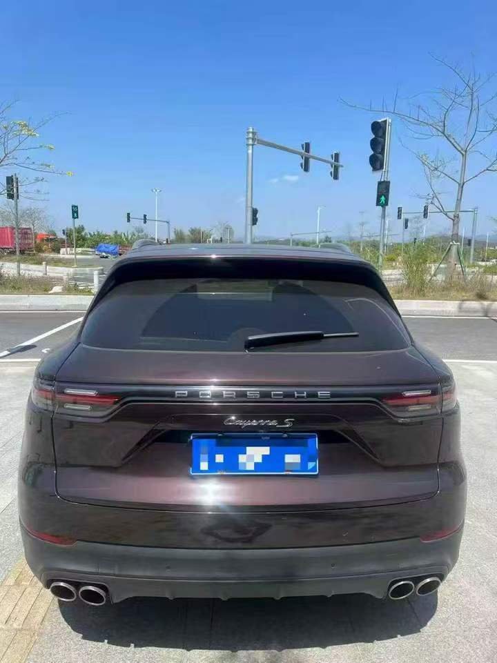 珠海19年保時捷卡宴8