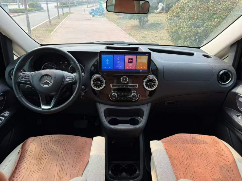 枣庄24年奔驰威霆6