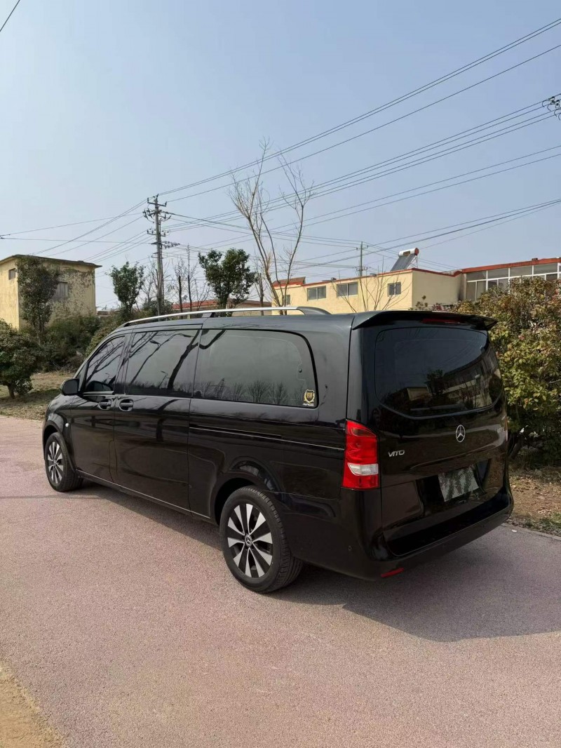 枣庄24年奔驰威霆7