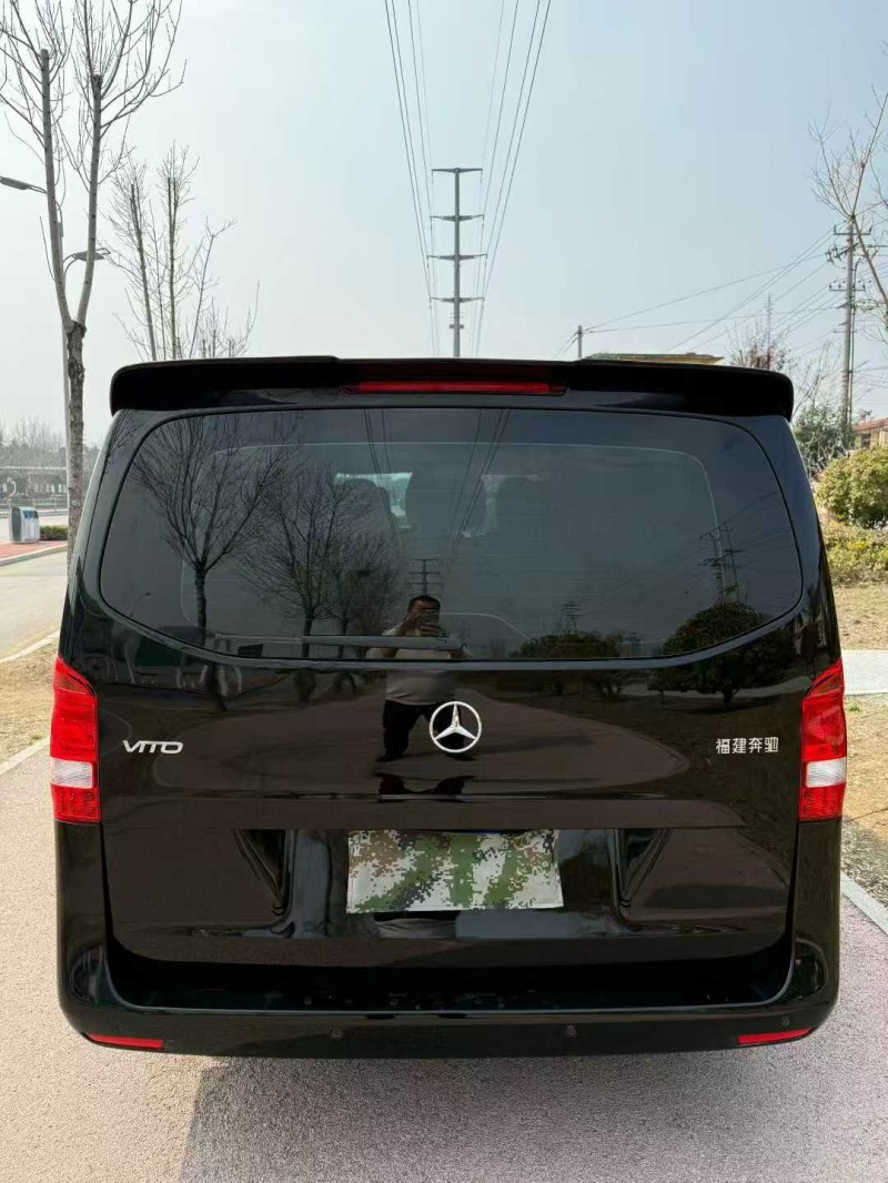 枣庄24年奔驰威霆9