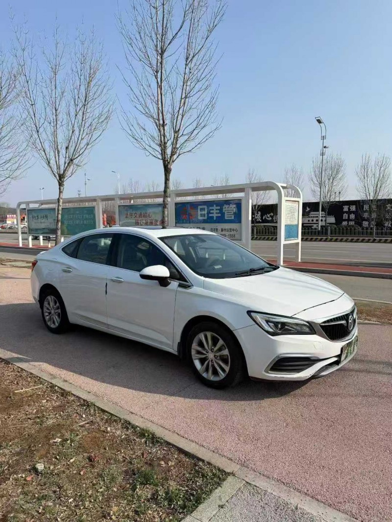 枣庄18年别克威朗3