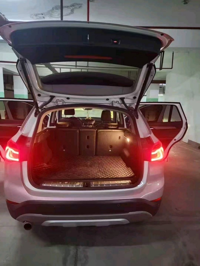 蘇州19年寶馬X12