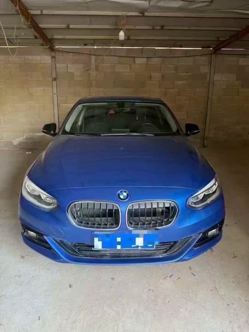 菏澤17年寶馬1系1