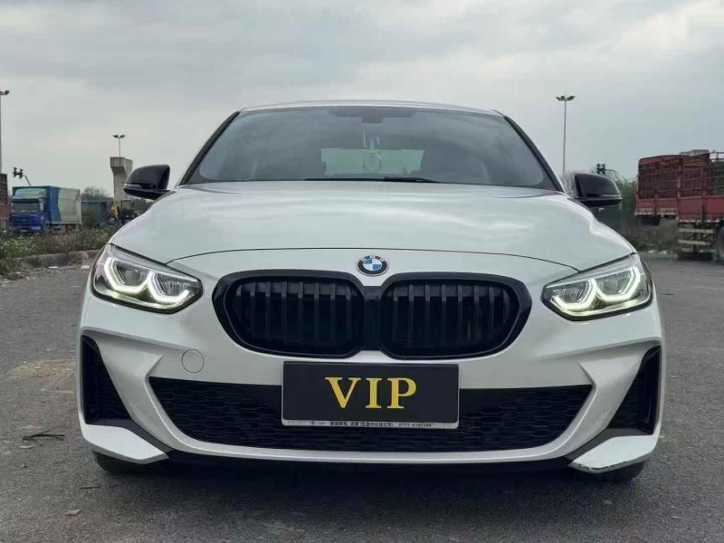 北海21年宝马1系1