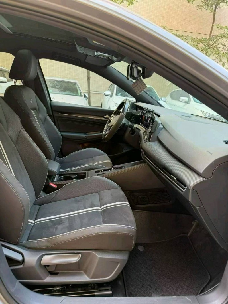 佛山22年大众高尔夫7