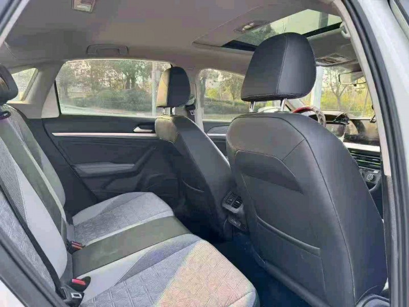 嘉兴24年大众朗逸4