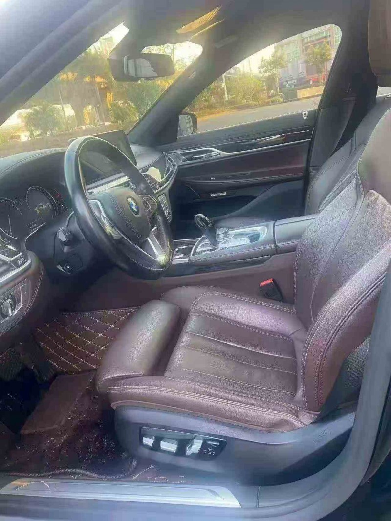 南平17年宝马7系6