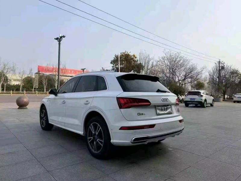 枣庄21年奥迪Q55
